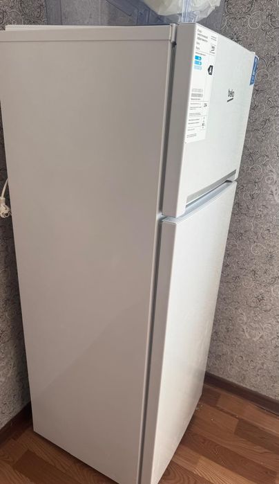 Холодильник в хорошем состоянии