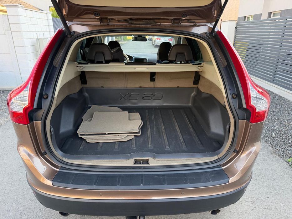 Vand Volvo XC60, 4x4