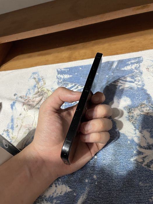 Iphone 16 pro продается