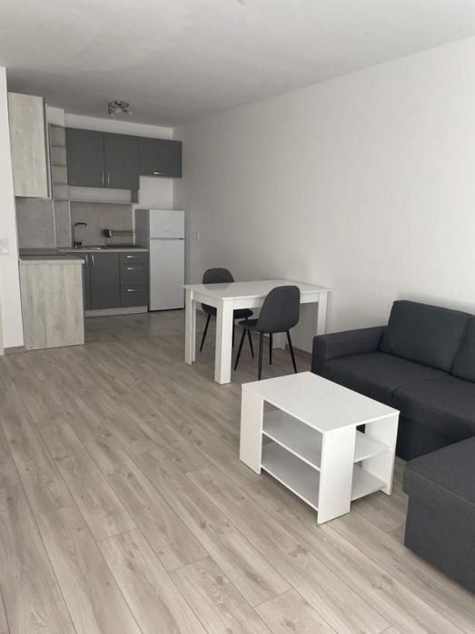 Дава се под наем Двустаен апартамент в София, Кръстова вада - 68 кв.м за 699 € - Снимка #1