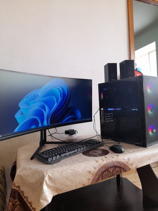Intel I9 13900ES/RTX 4070 SUPER