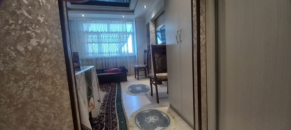 Барча уй жихозлари ва техникалари билан 1 хоналик уй сотилади