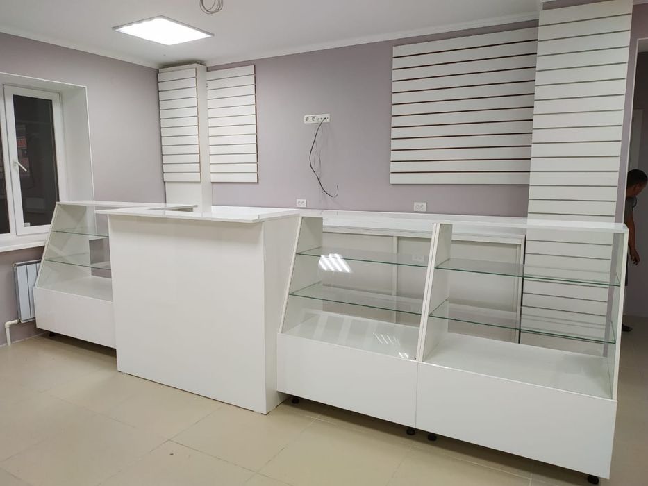 Продам витрины для торговли