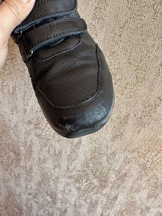 Школьные ботинки