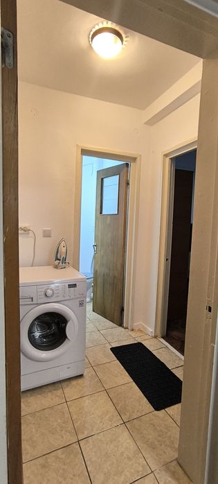 Apartament – Pitești, Cartierul Banat - Vedere 5
