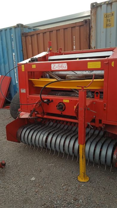 Новое поступление пресс подборщиков Metal-Fach Z562