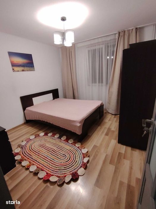 3 camere Titan -
