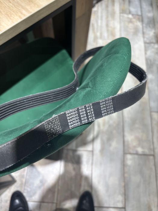 Авто запчасти продам ремень грм