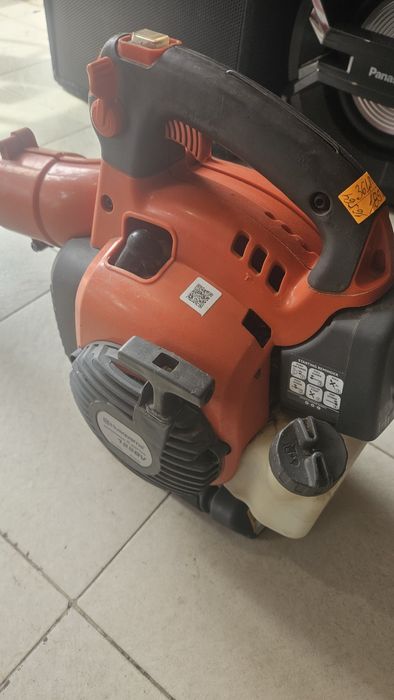 Бензинова духалка за трева Нusqvarna