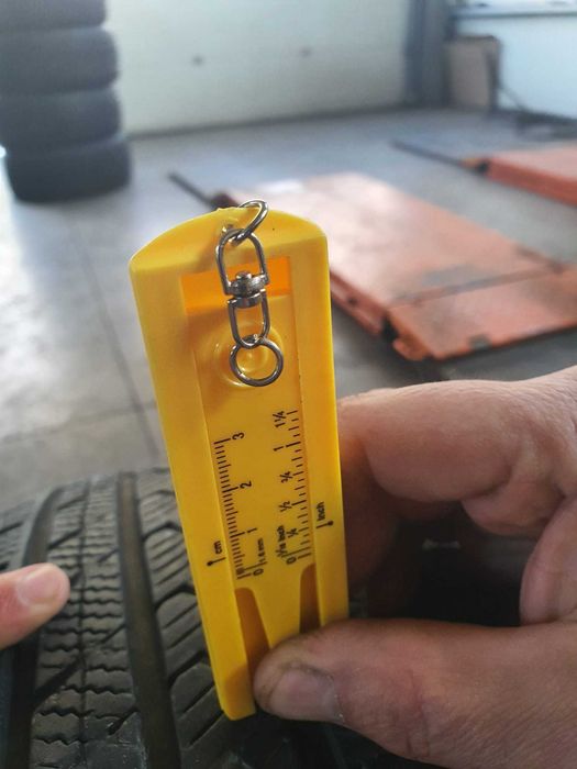 Cauciucuri de iarnă 215/65 R17