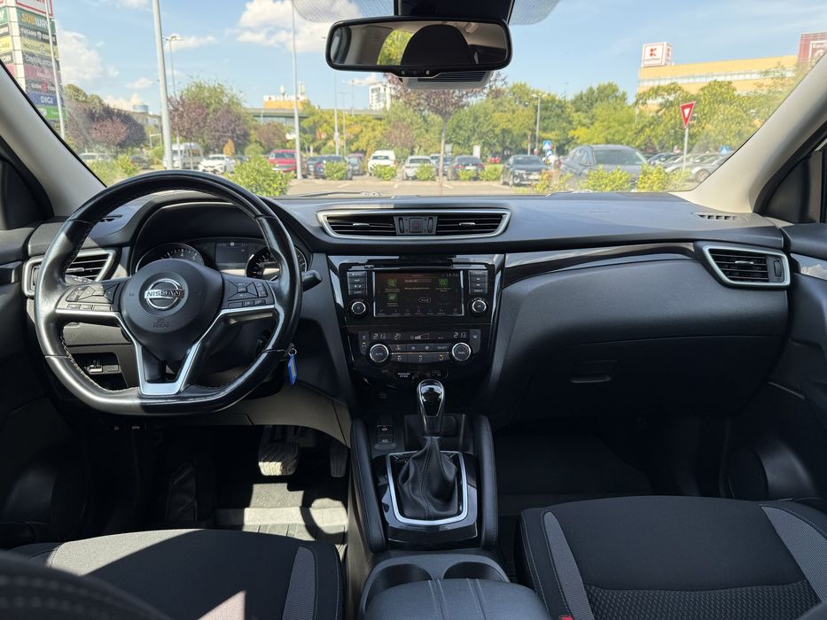 Nissan Qashqai Benzina Automat An 2020, garantie 12 luni, car vertical, istoric service, TVA deductibil