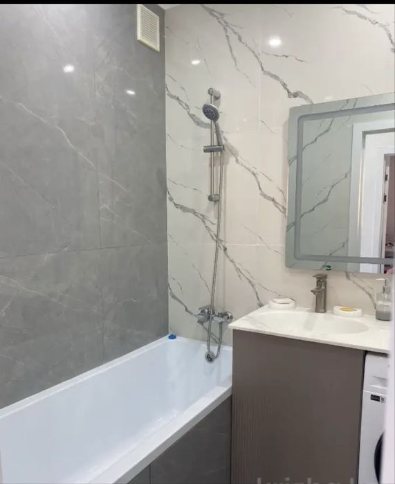 Продам 2ком квартиру возле айти шк