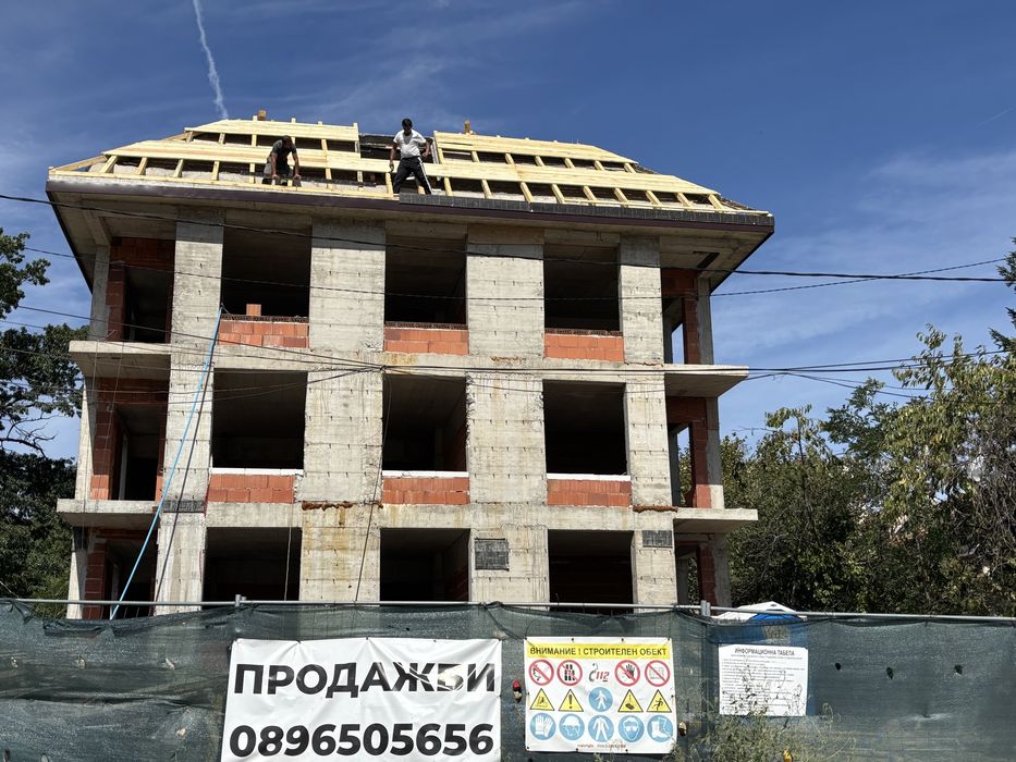 Ремонт на покриви Хидроизолация Изграждане на навеси Тенекеджийски усл