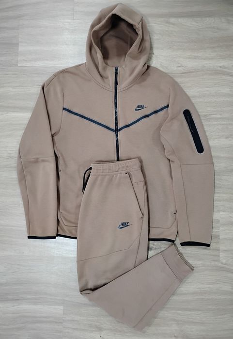 Set Nike Tech Sportswear Beije & Kaki Fleece & Track Pants 100% Legit