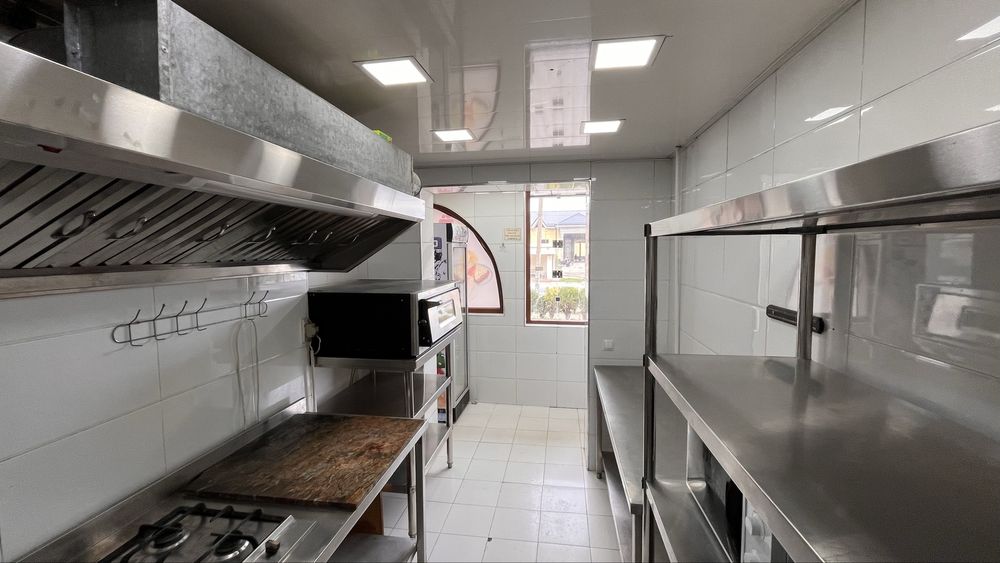 KAFE ijaraga beriladi.