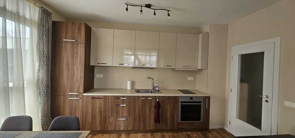 Дава се под наем Двустаен апартамент в София, Дружба 2 - 77 кв.м за 330.99 € - Снимка #2