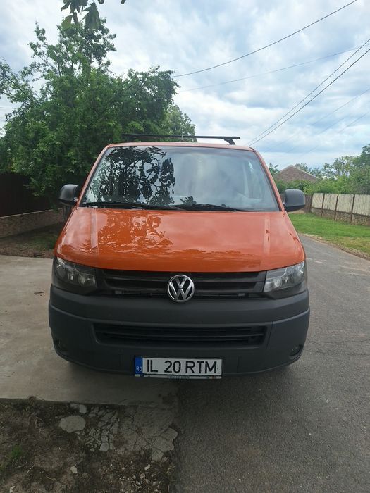 VOLKSWAGEN Transporter 2011