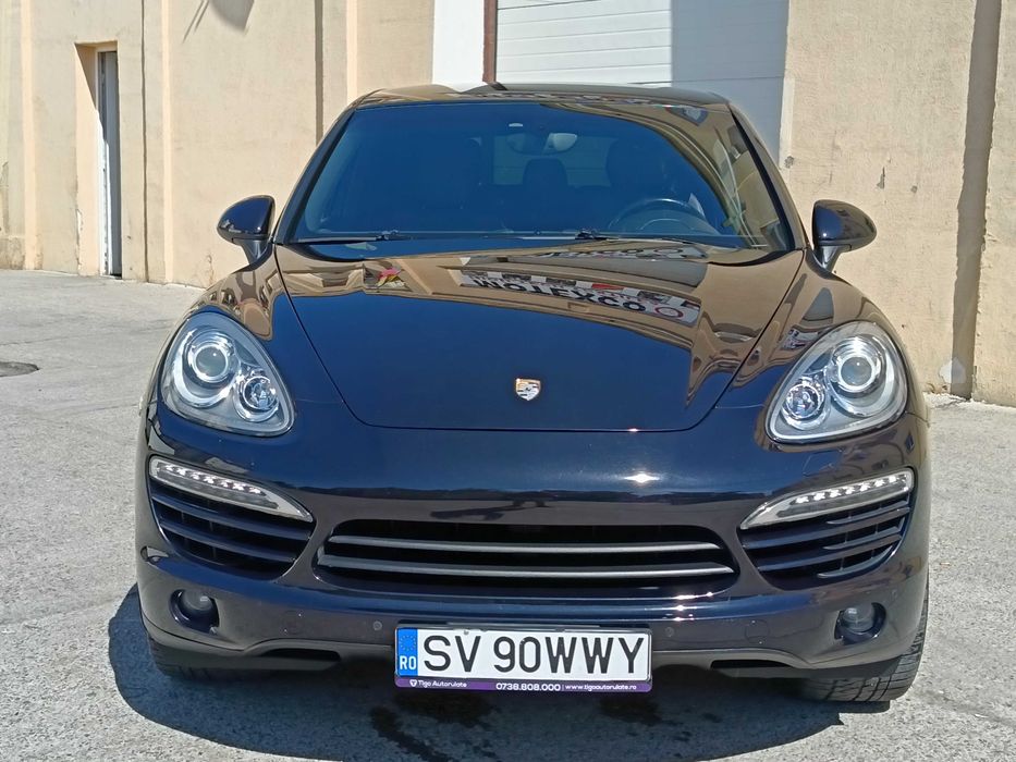Porsche Cayenne 3.0 Diesel 245 CP ** An 2013**Jante 20**Piele**