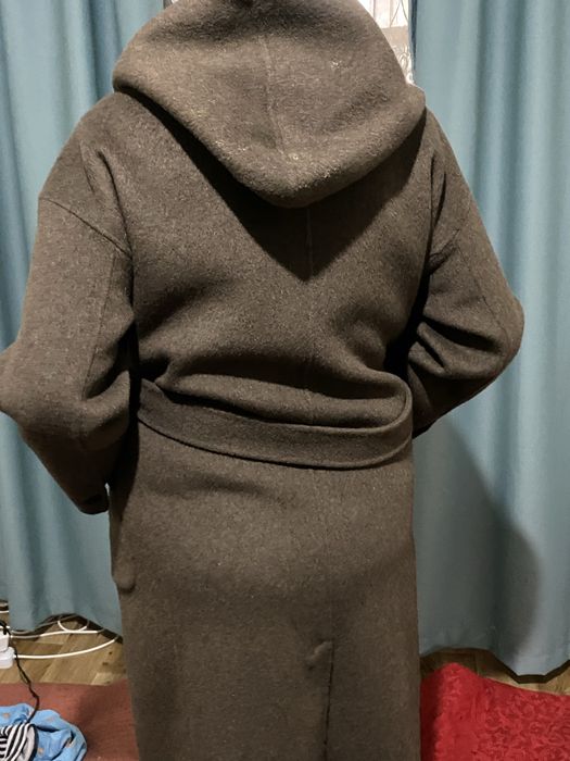 Продам пальто драповое