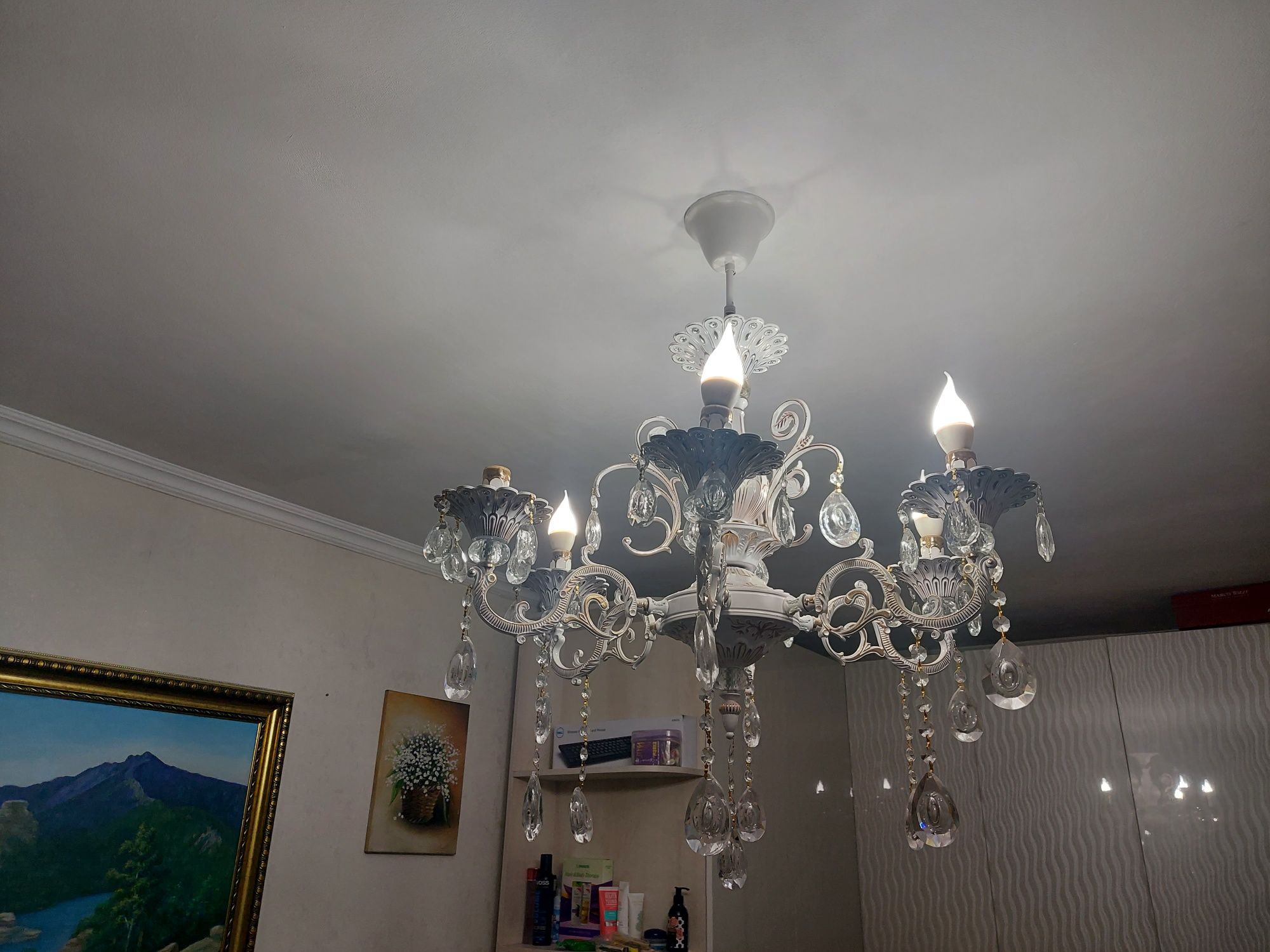 Позолоченная люстра со стразами Eichholtz Chandelier Emperor Extra Small