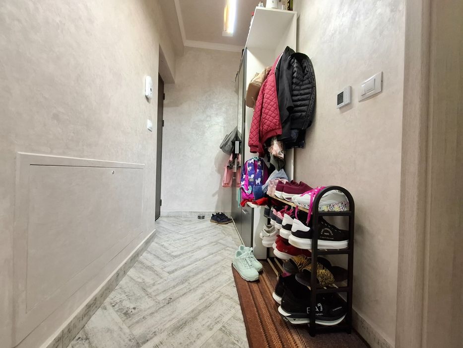 Apartament 3 camere de vanzare Valea Lupului, terasa proprie 110 mp