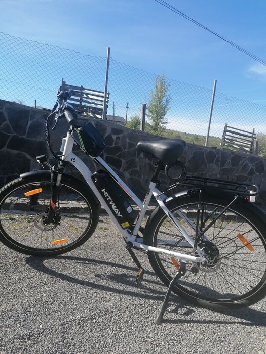 Bicicleta electrica noua