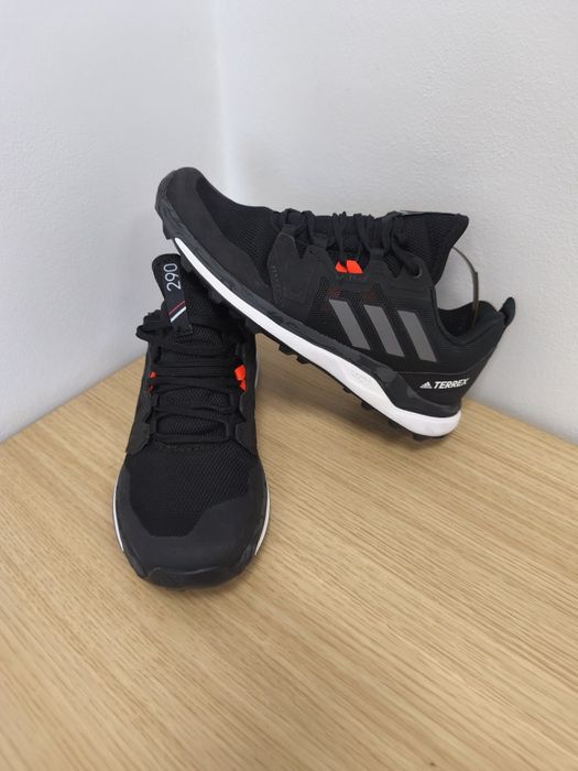 Adidas Terrex 38 (23,5cm). NOU nefolosit