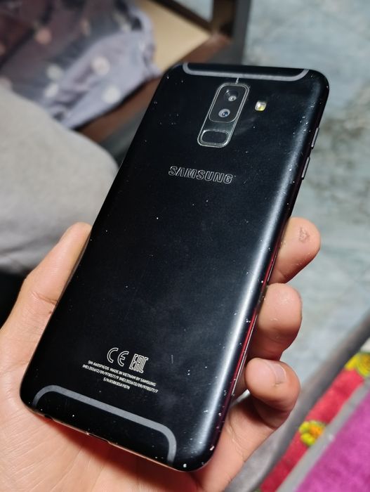 Samsung  a6 pelus