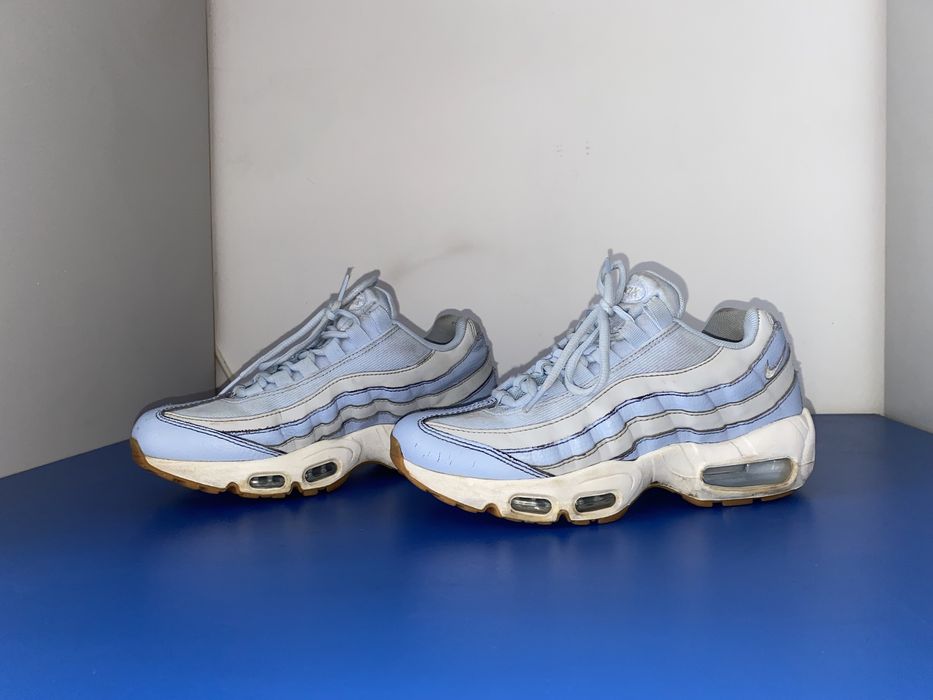 Nike 95 Light Blue