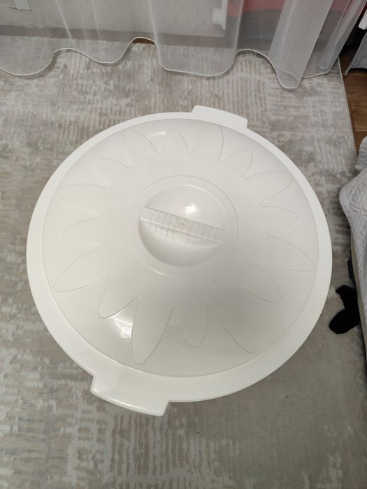 Бак  100 литр 8000 тг