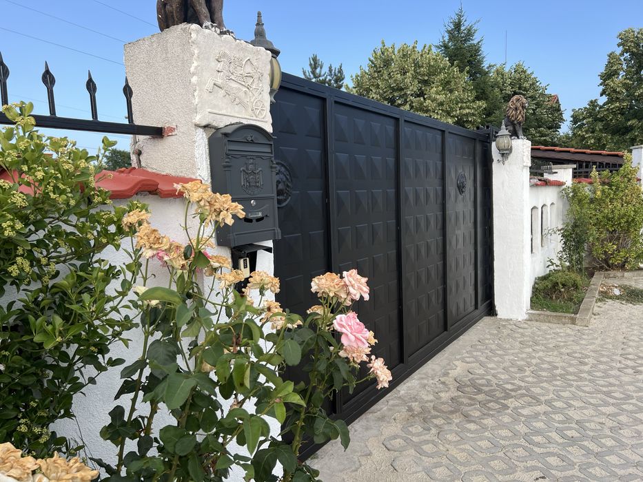 Дава се под наем Къща в Костинброд - 710 кв.м за 510 € - Снимка #3