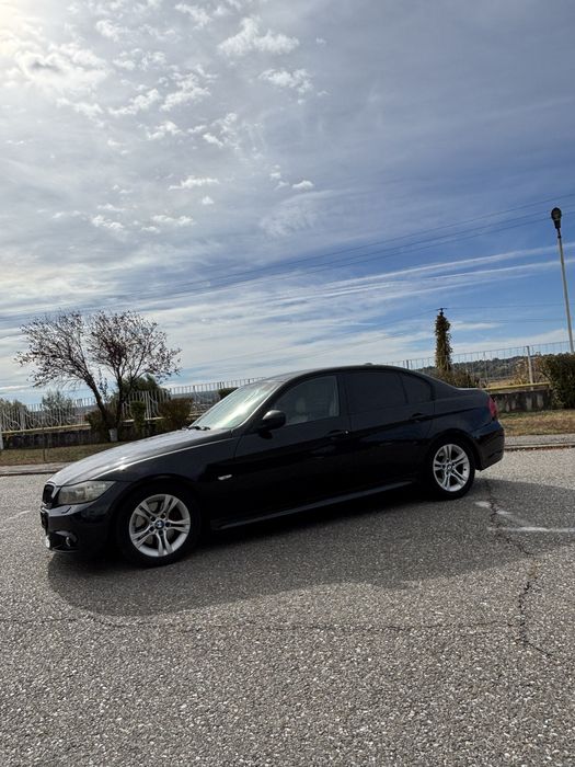 BMW Seria 3 2011 — imagine 2