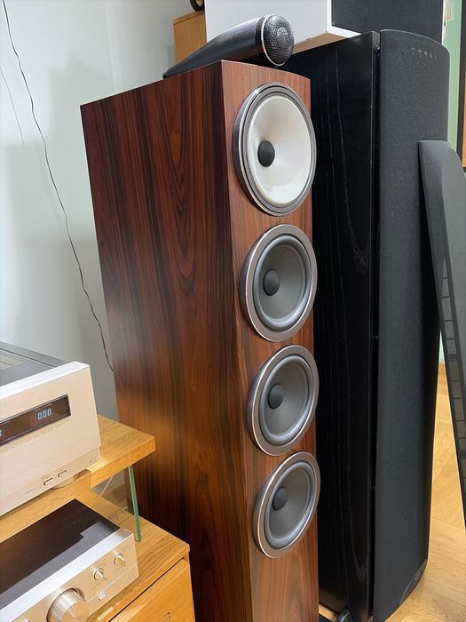 Продавам Bowers & Wilkins 702 S3