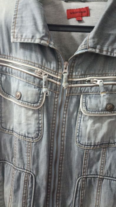 Джинсовая куртка