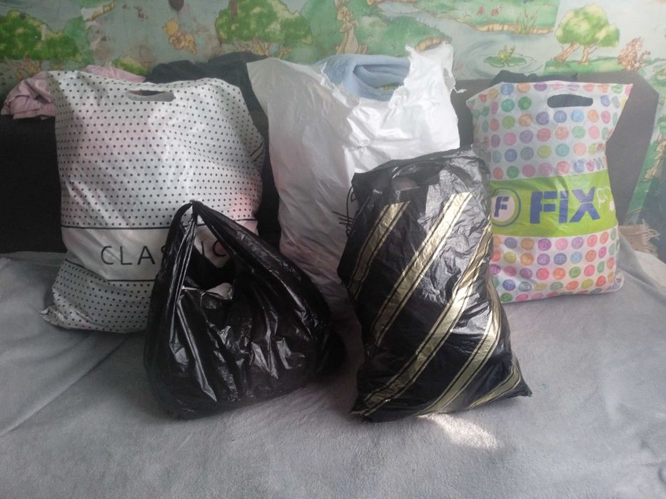 Детская одежда и обувь ДАРОМ