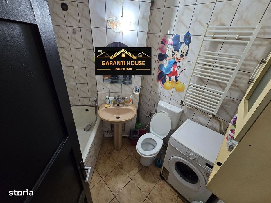 Petru Rares, apartament cu 2 camere, decomandat, 69 900€ negociabil