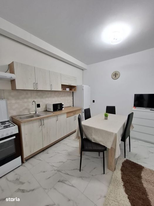 Inchiriere apartament de 2 camere,strada Transilvaniei/Baciu