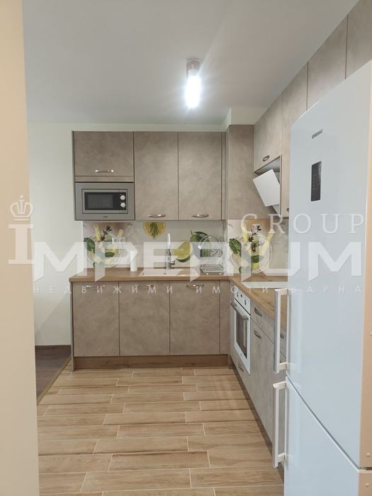 Дава се под наем Двустаен апартамент в Варна, Цветен квартал - 60 кв.м за 688.5 € - Снимка #2