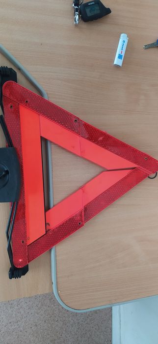 Срочно продам знак Ауди Фольксваген