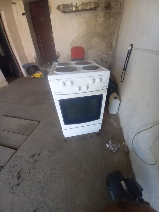 Электрическая плита