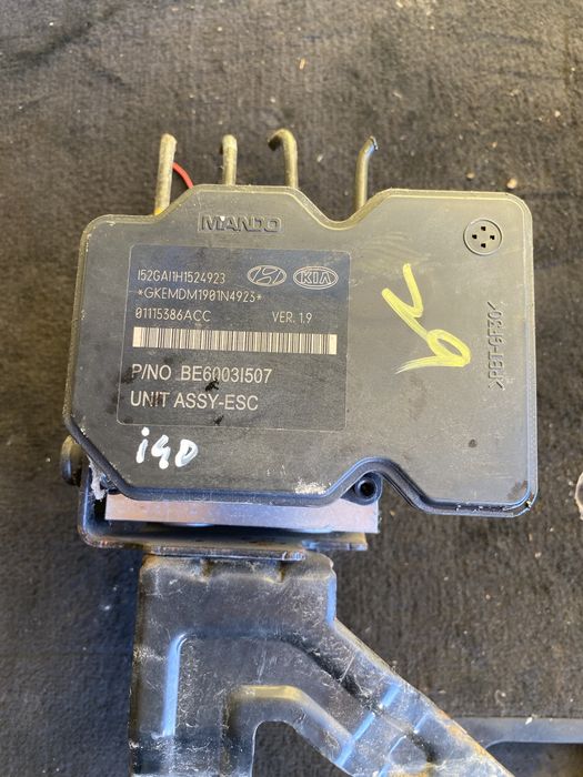 Modul ABS Hyundai i40 an 2012/2017 Pret 400 lei