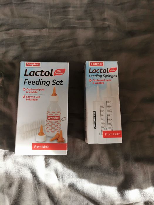 Кучешки дрешки и стоки