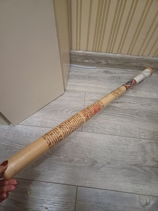 Продам биту Харли Квин