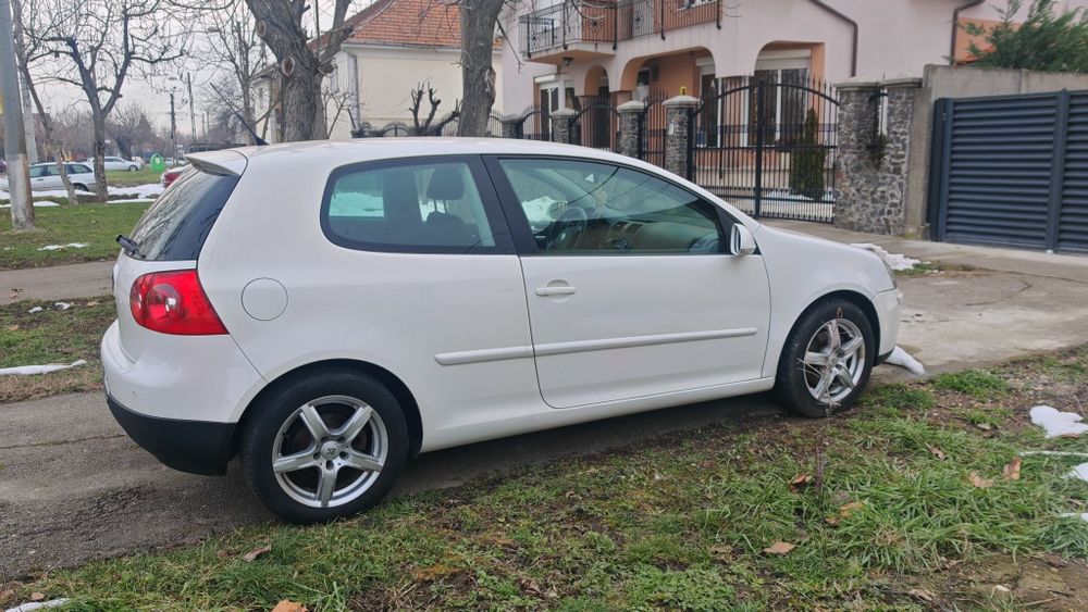 Vw golf 5 an 2009 1.4 benzină 122 HP