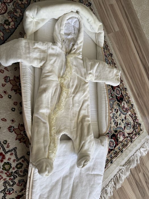 Продам детский конверт на выписку