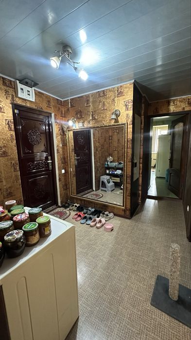 3-хонали квартира сотилади ! Техника ва мебель билан ! ш.Навоий