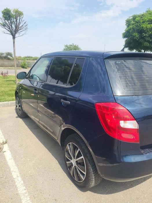 SKODA Fabia 2013 — imagine 2