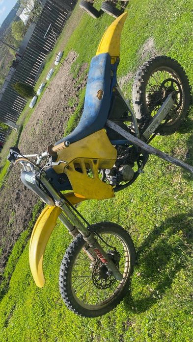 Cross Suzuki Rm125 2t 2000  Defect