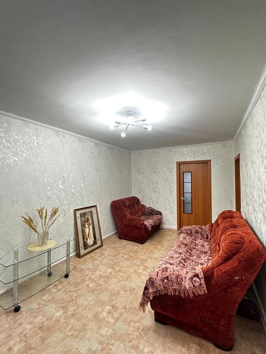 Продам квартиру в Пришахтинске