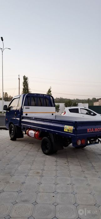 Kia bongo 2010 yil